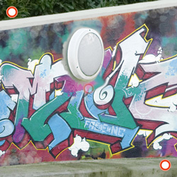 Graffiti-Kunststoff- und Folienreiniger (4): Zum Vergr&ouml;&szlig;ern bitte anklicken