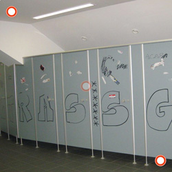 Graffiti-Kunststoff- und Folienreiniger (5): Zum Vergr&ouml;&szlig;ern bitte anklicken